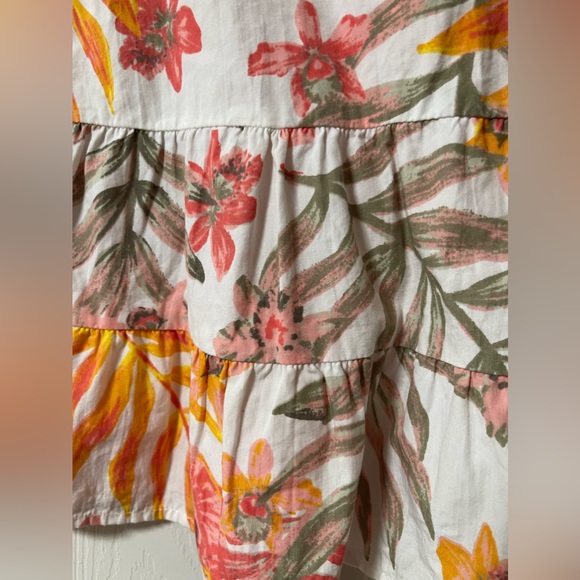 DEREK HEART Tropical Floral Tie Strap Vnevck Junior Tank Top Size Medium - Picture 3 of 6